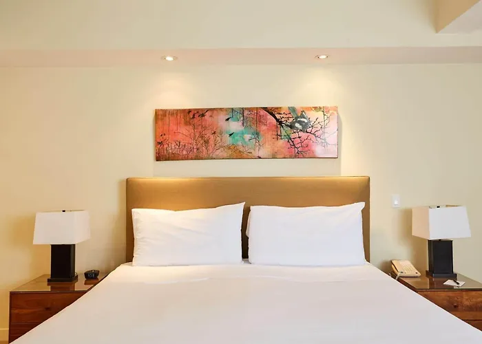 Lombardy Hotel