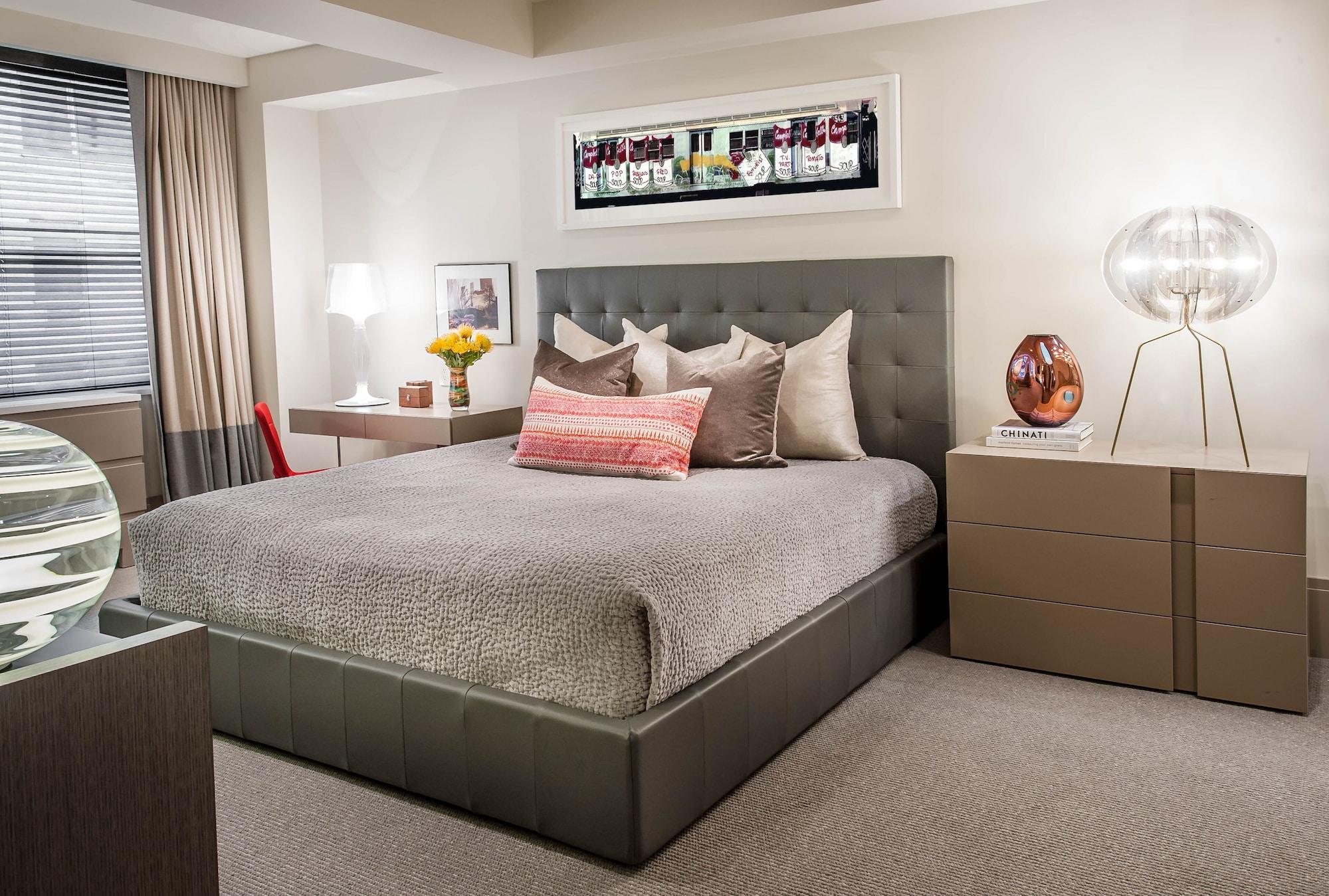 Lombardy Apartahotel 4*