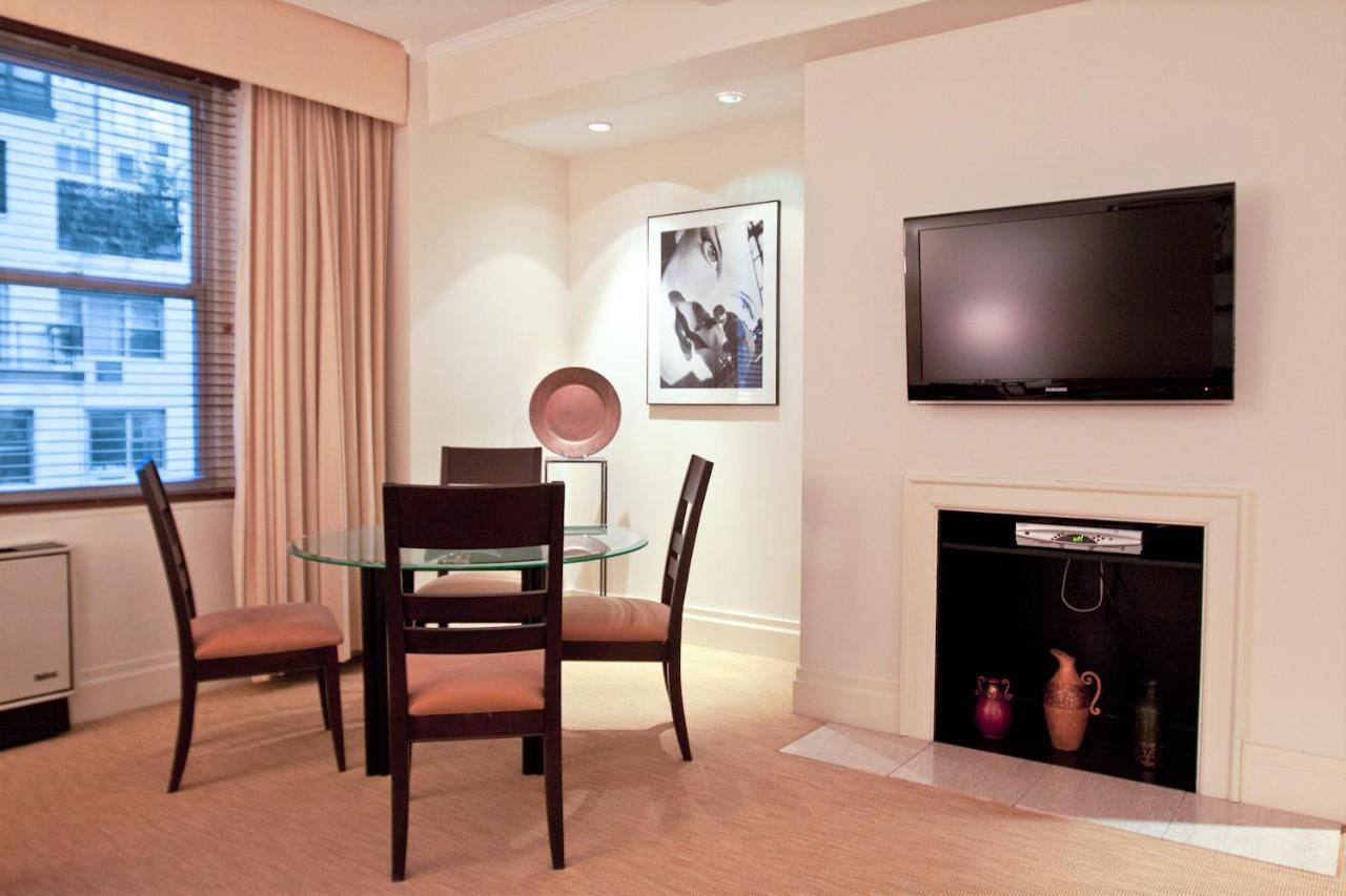 Lombardy Apartahotel 4*